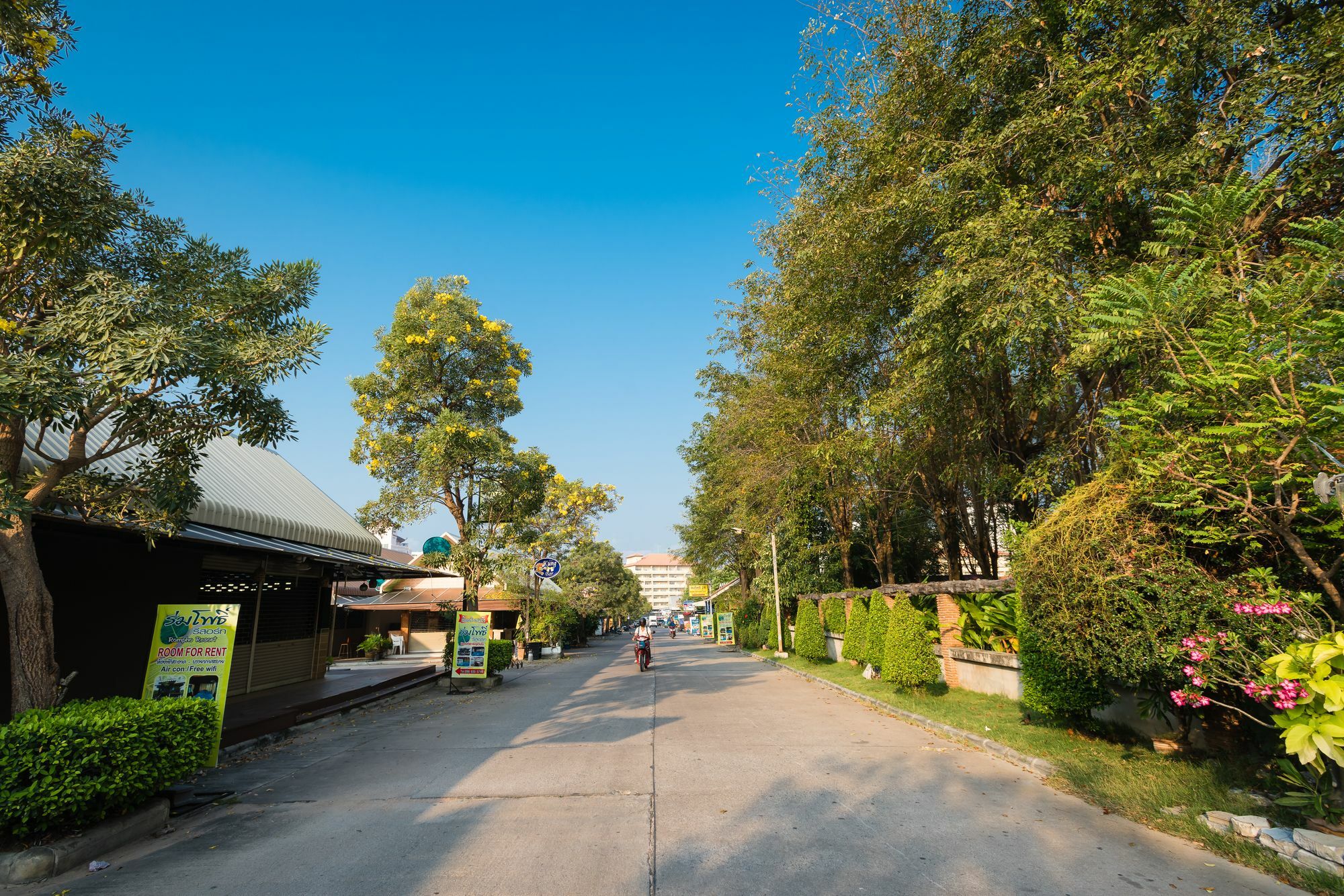 Dusit Grand Park Lägenhet Jomtien Beach Exteriör bild